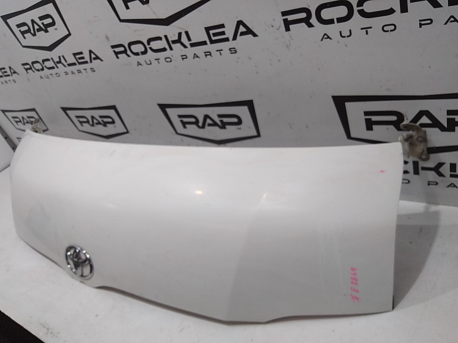 2007 Toyota Hiace Bonnet View Auto part Bonnet Toyota Hiace 2007
