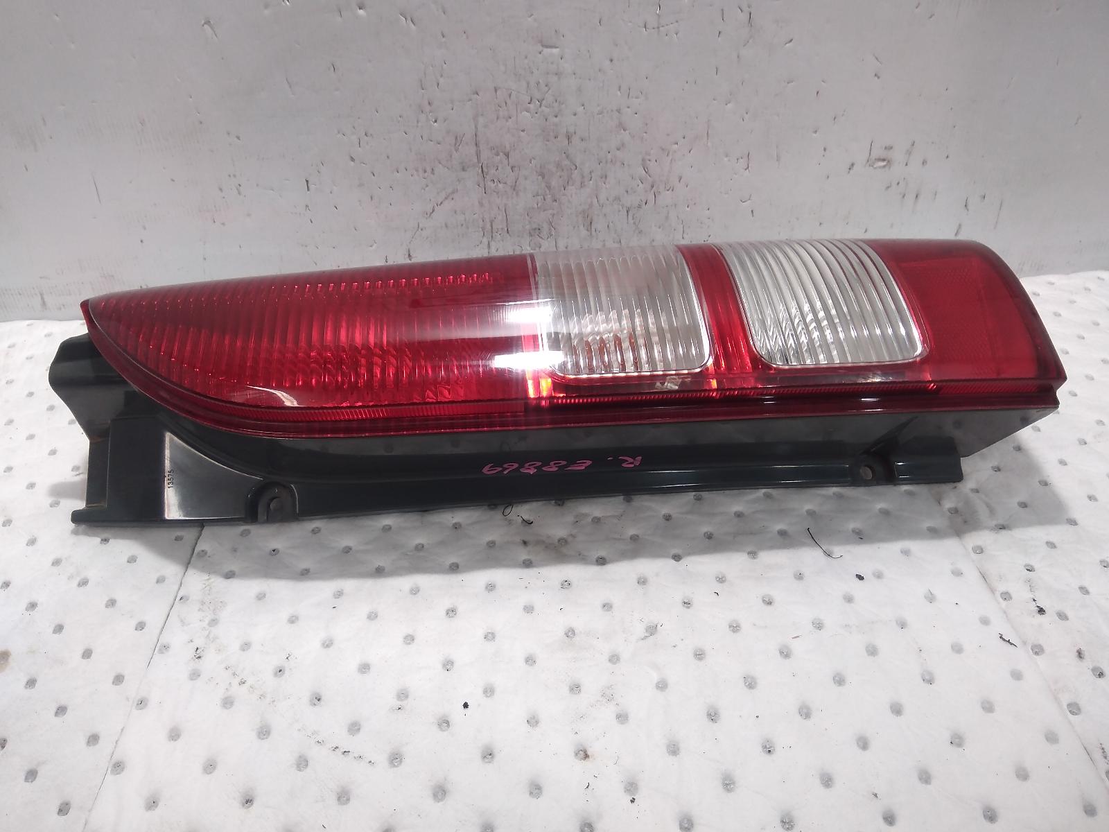 2007 Toyota Hiace Right Taillight View Auto part Right Taillight Toyota Hiace 2007