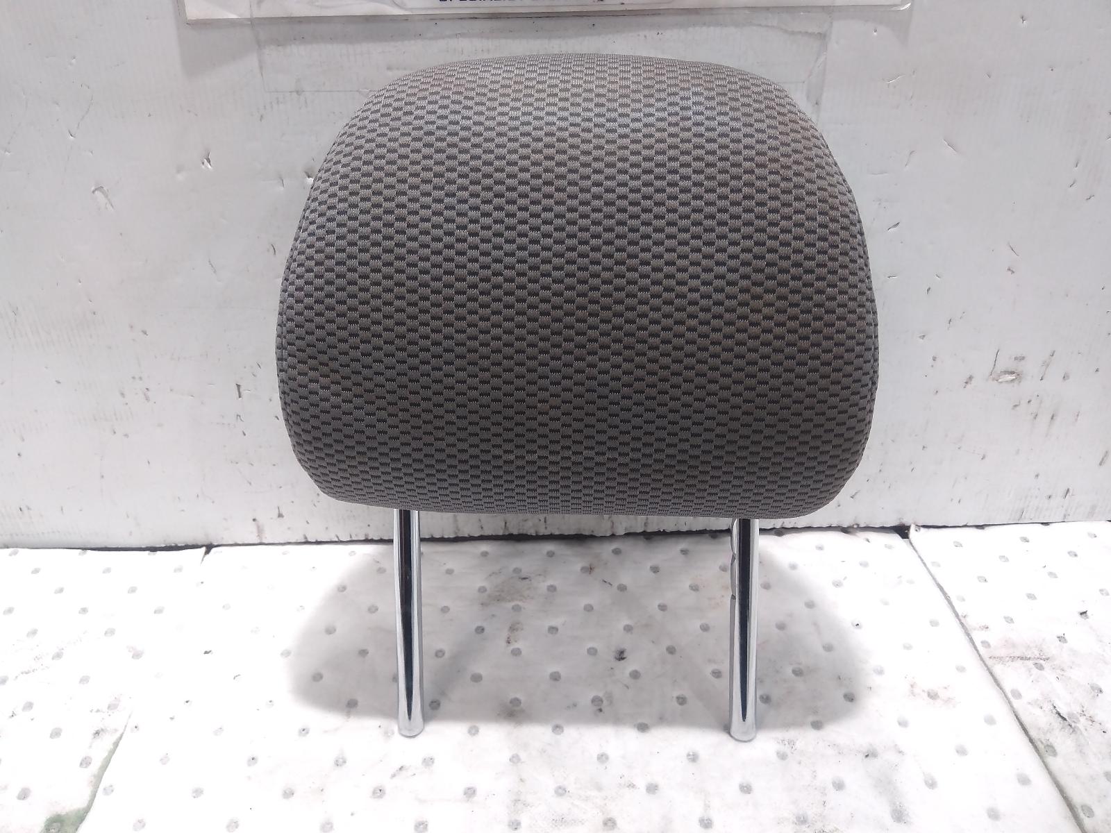 2007 Toyota Hiace Headrest View Auto part Headrest Toyota Hiace 2007