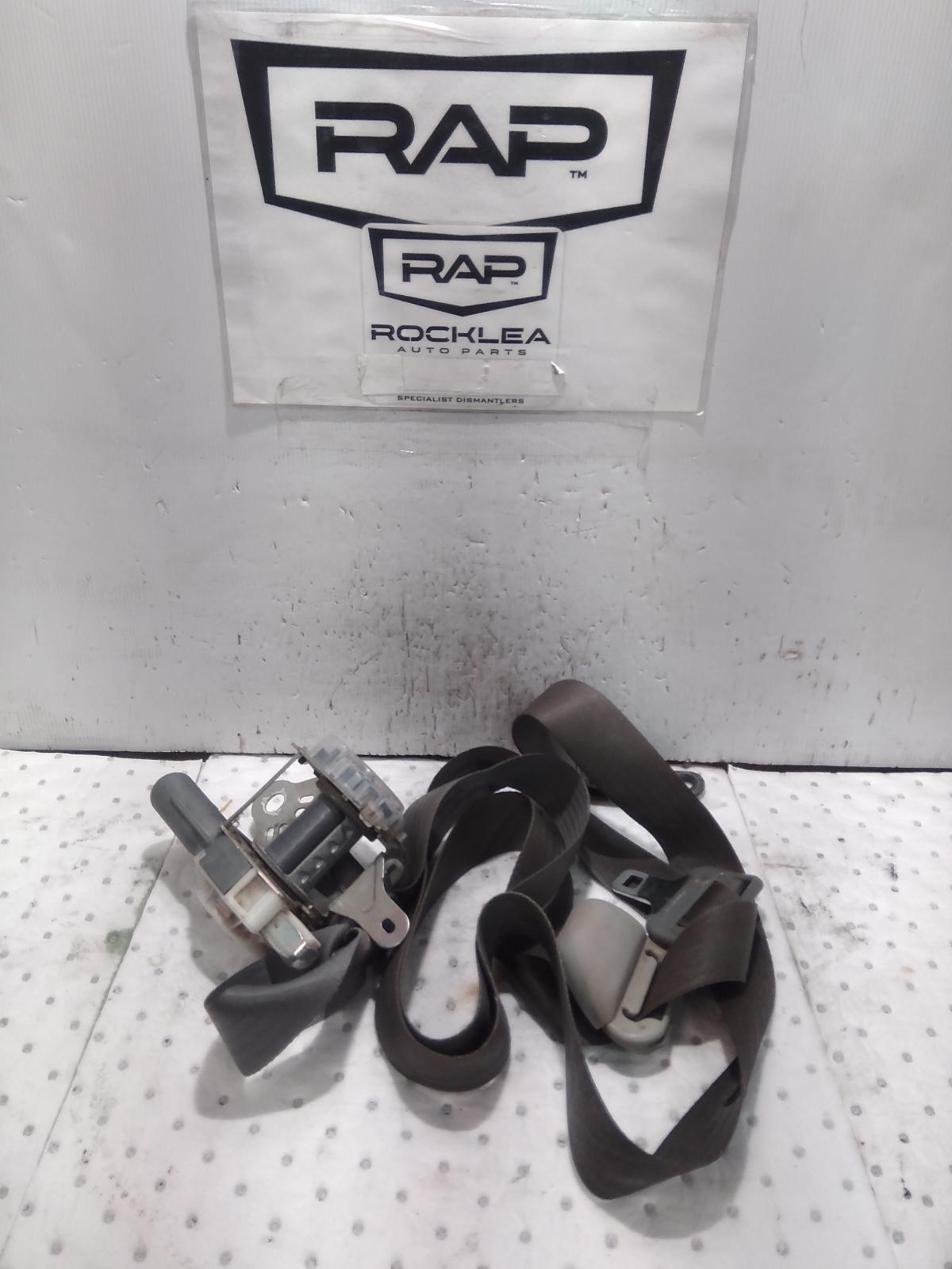 View Auto part Seatbelt/Stalk Toyota Hiace 2007