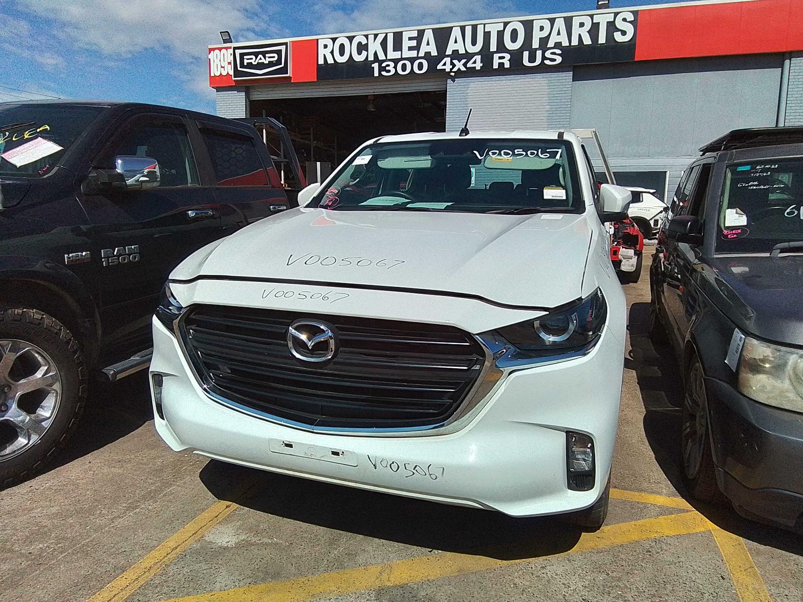 Glove Box Bt50 Mazda 2021