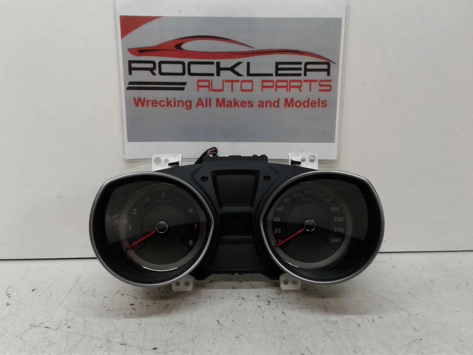 HYUNDAI I30 INSTRUMENT CLUSTER PETROL, AUTO T/M TYPE, TACHO IS UP TO 8