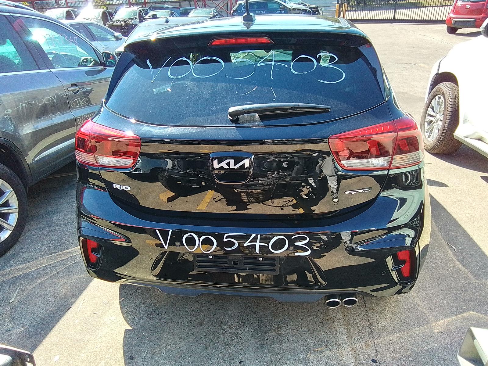 View Auto part Rear Bumper Kia Rio 2022