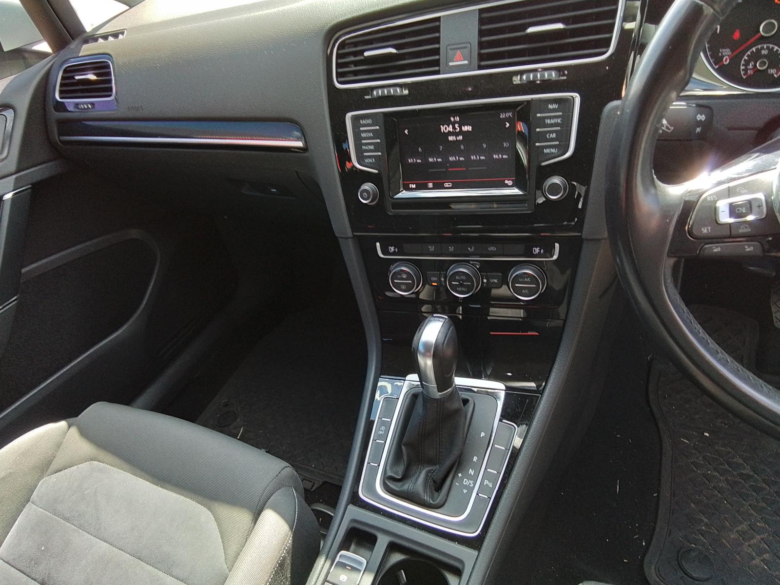 View Auto part A/C Condenser Volkswagen Golf 2015