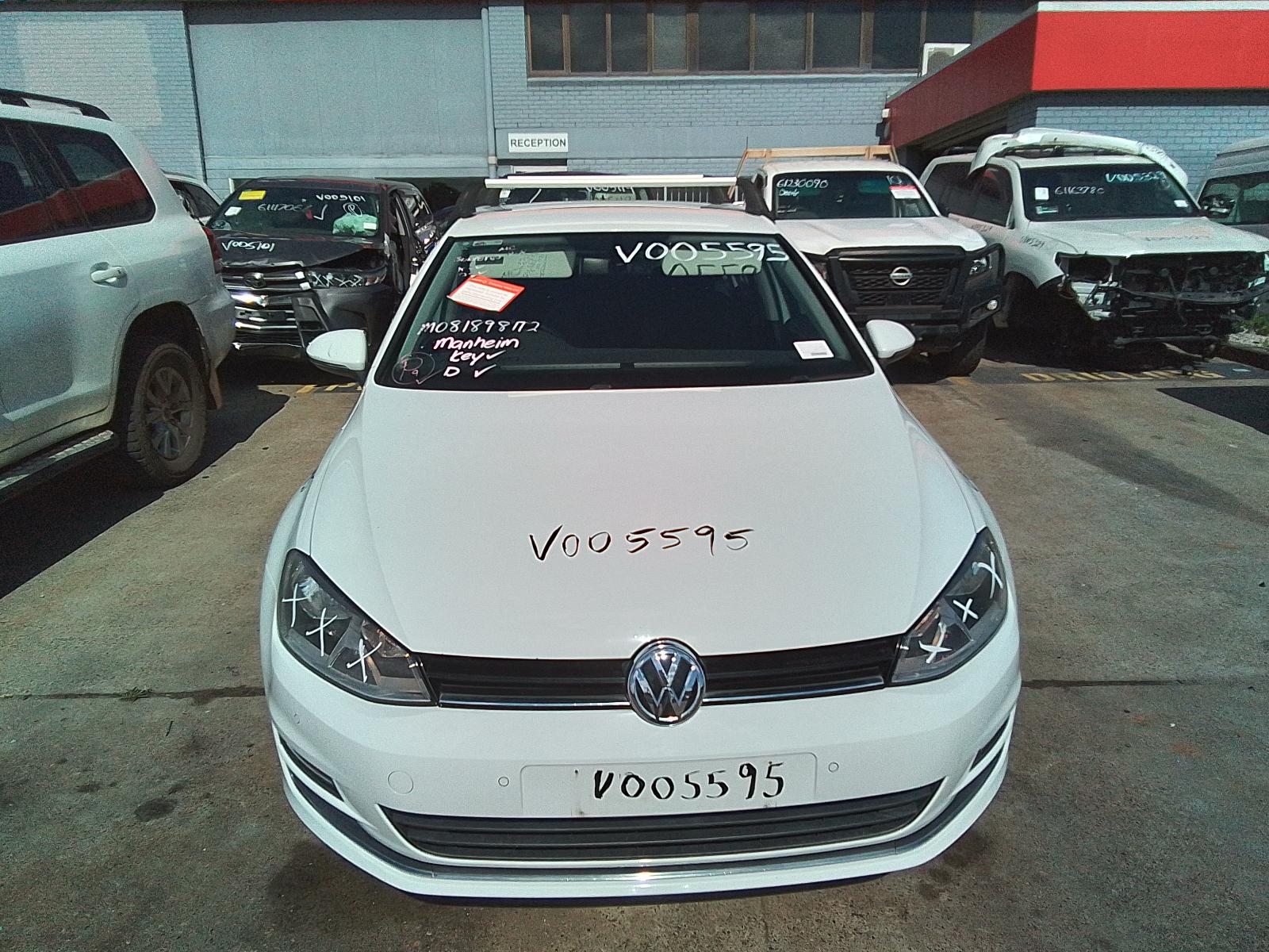 2015 Volkswagen Golf Front Bumper View Auto part Front Bumper Volkswagen Golf 2015