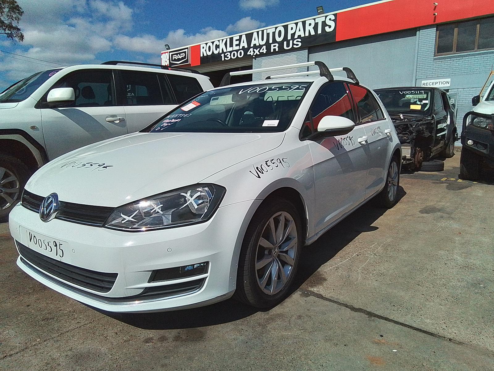 2015 Volkswagen Golf Front Bumper View Auto part Front Bumper Volkswagen Golf 2015