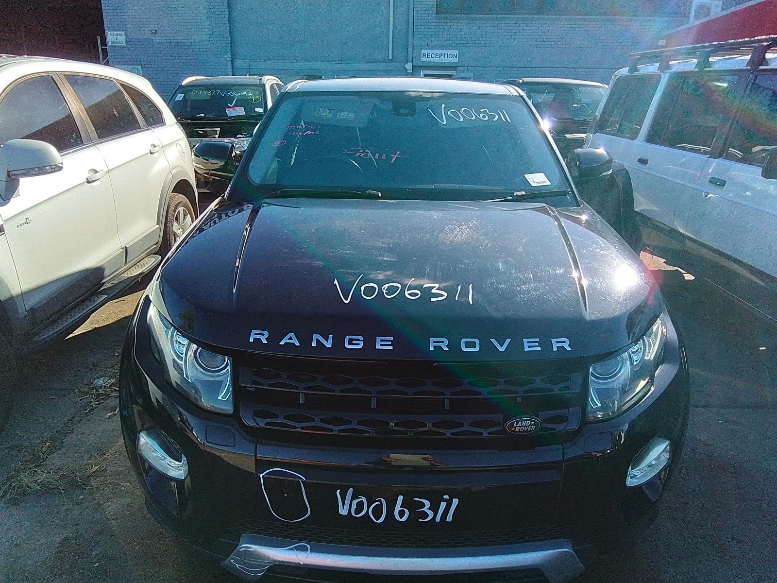 2013 Land Rover Rangerover Evoque Rear Bumper View Auto part Rear Bumper Land Rover Rangerover Evoque 2013