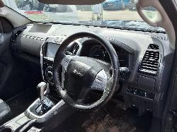 View Auto part Radiator Isuzu Mu-x 2020