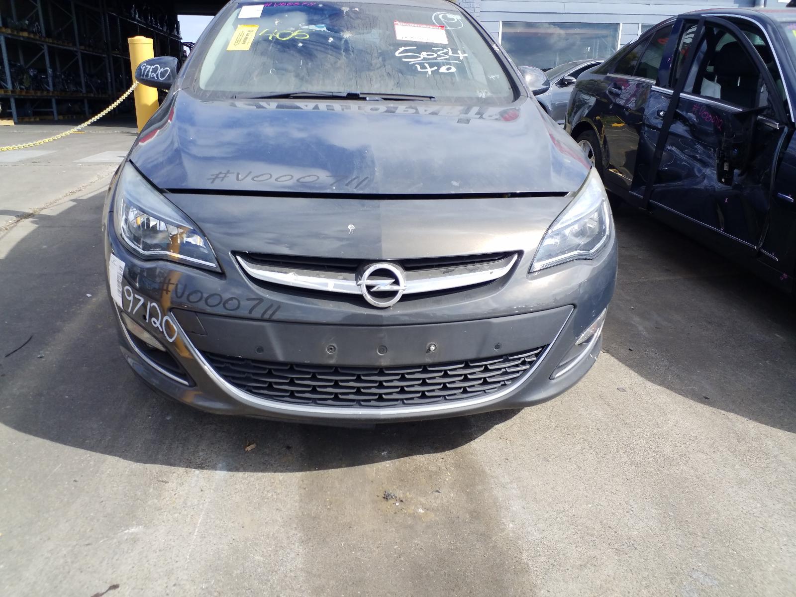 2013 Opel Astra Right Front Door View Auto part Right Front Door Opel Astra 2013