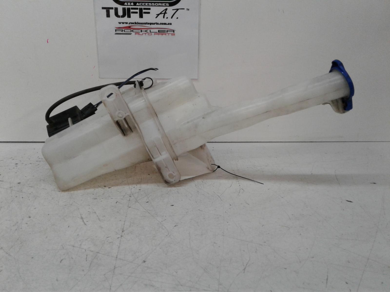 2011 Hyundai I20 Washer Bottle View Auto part Washer Bottle Hyundai I20 2011