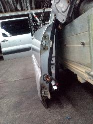 View Auto part Right Front Door Kia Sportage 2007