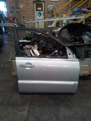 View Auto part Right Front Door Kia Sportage 2007