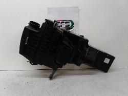 View Auto part Air Cleaner/Box Hyundai I20 2011