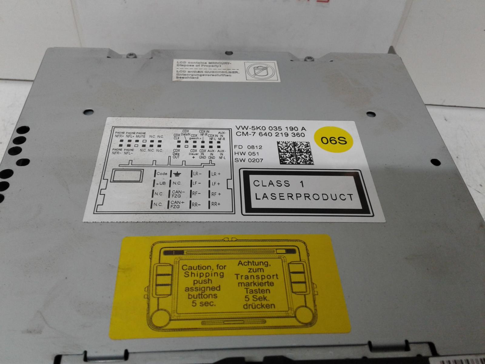 2012 Volkswagen Amarok Radio/Cd/Dvd/Sat/Tv View Auto part Radio/Cd/Dvd/Sat/Tv Volkswagen Amarok 2012