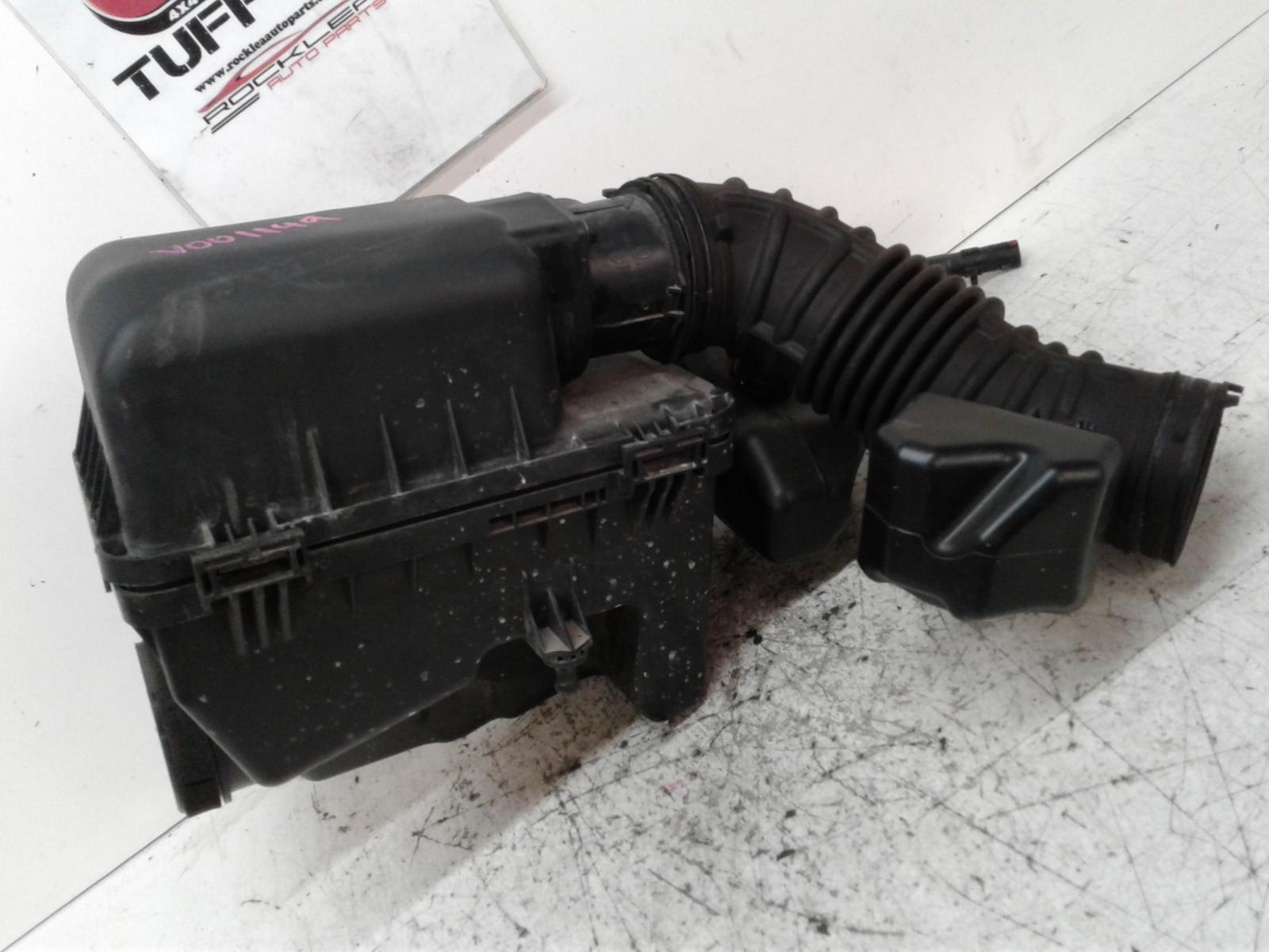 2007 Kia Carnival/grand Carnival Air Cleaner/Box View Auto part Air Cleaner/Box Kia Carnival/grand Carnival 2007