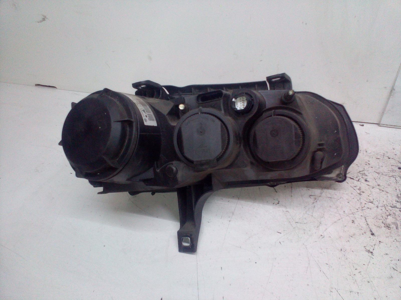 View Auto part Left Headlamp Alfa Romeo 159 2009