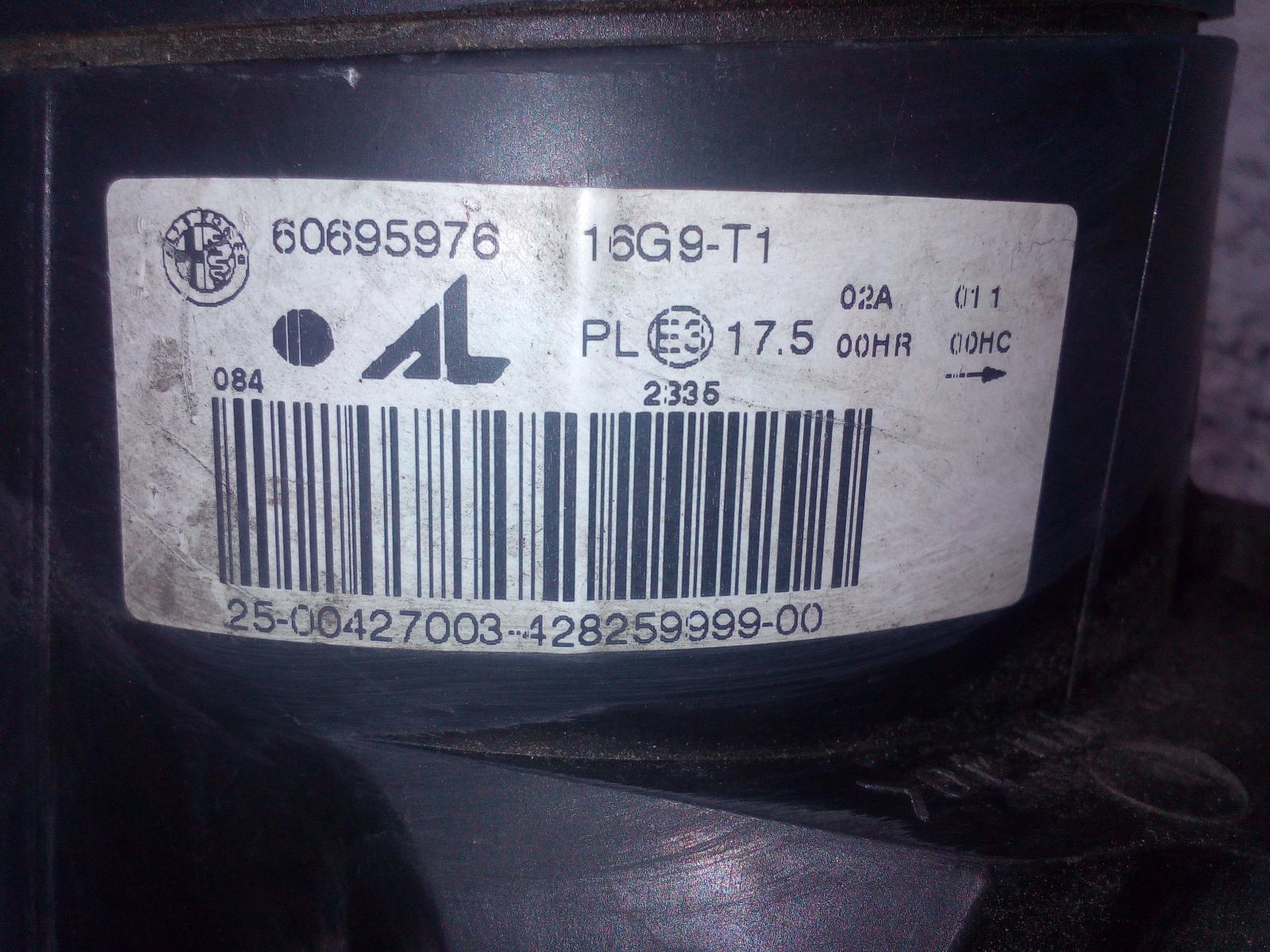 View Auto part Right Headlamp Alfa Romeo 159 2009