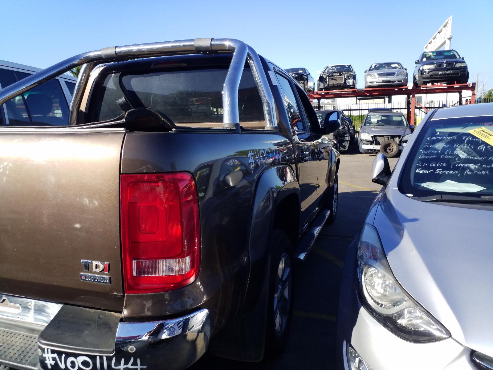 2012 Volkswagen Amarok Radio/Cd/Dvd/Sat/Tv View Auto part Radio/Cd/Dvd/Sat/Tv Volkswagen Amarok 2012
