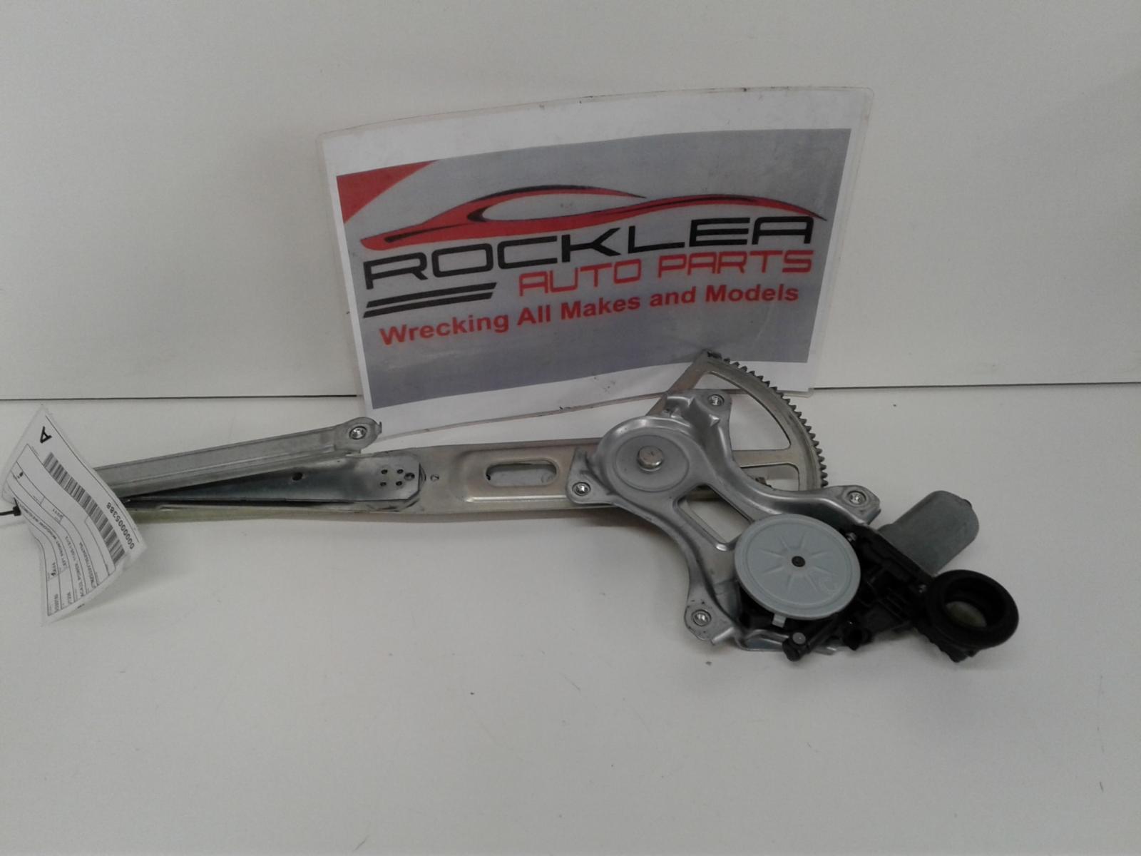 View Auto part Left Front Window Reg/Motor Toyota Rav4 2011