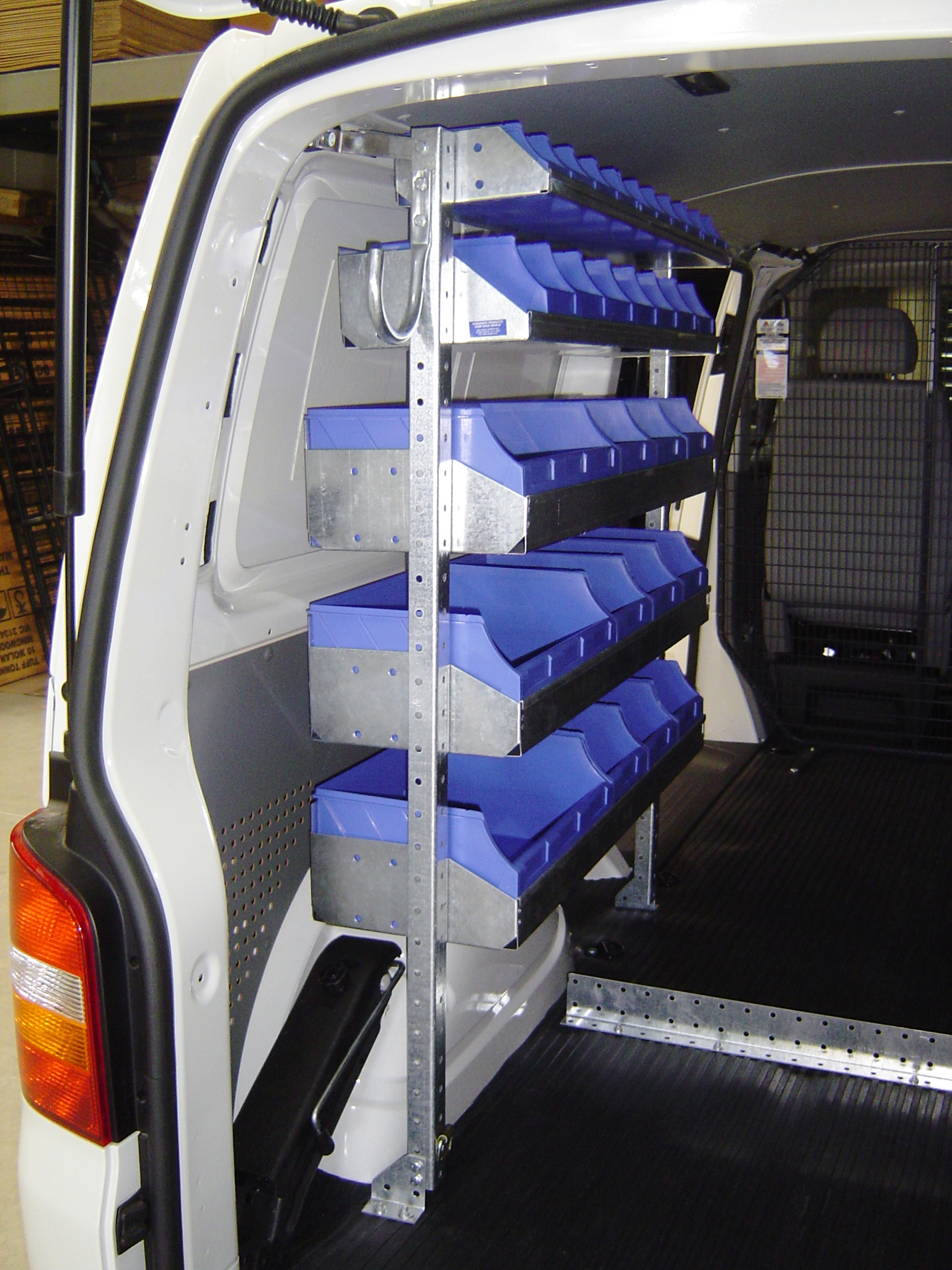 Starter Shelving Kit Hyundai ILoad 1 bay x 1030mm Roof Rack World