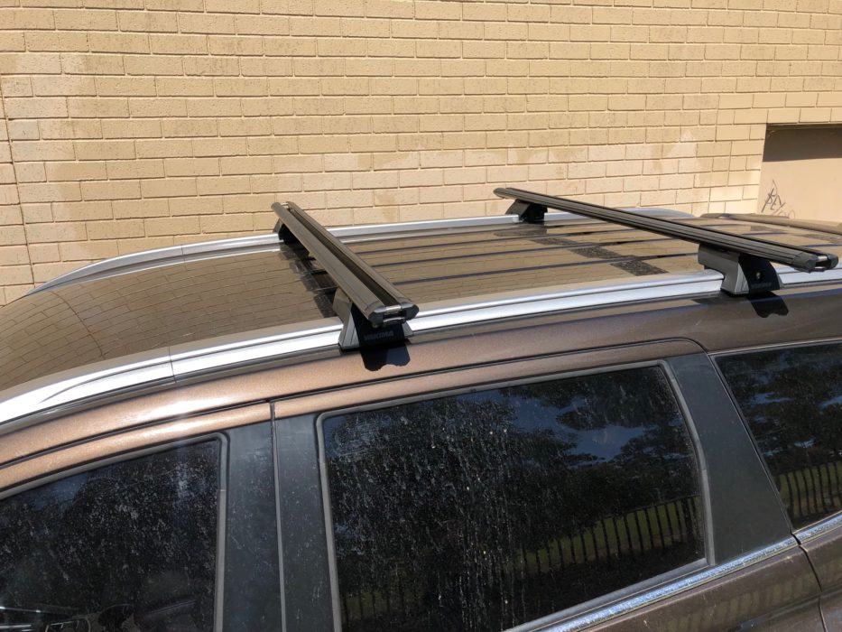 Mitsubishi Pajero Sport 4dr SUV With Flush Rails 12/15on Yakima Lock'N