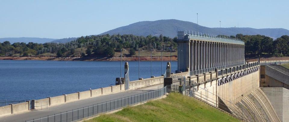 Hume Dam