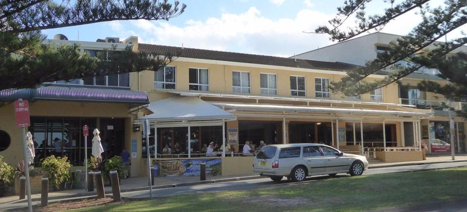 SeaBreeze Beach Hotel