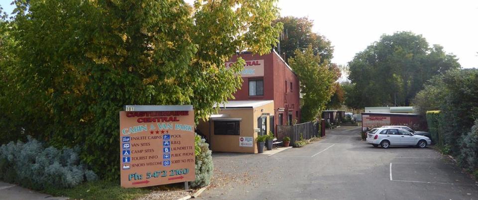 Castlemaine Central Cabin & Van Park