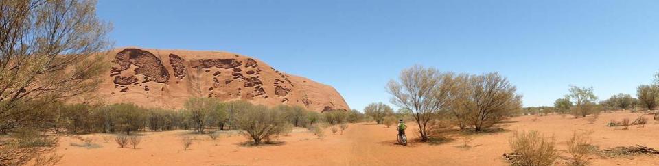 Uluru Base Walk