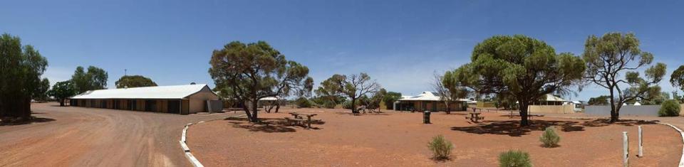 Glendambo Hotel