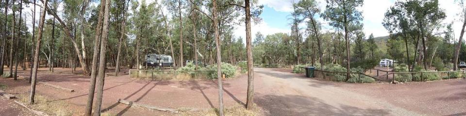 Wilpena Pound Resort Campground