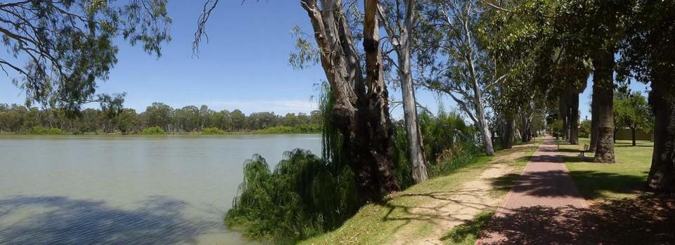 Renmark Riverfront Interpretive Walk