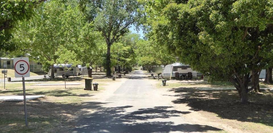 Lake Sambell Caravan Park