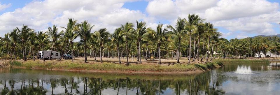 Rollingstone Beach Front Resort
