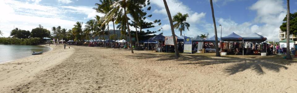 Airlie Beach Markets