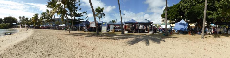 Airlie Beach Markets