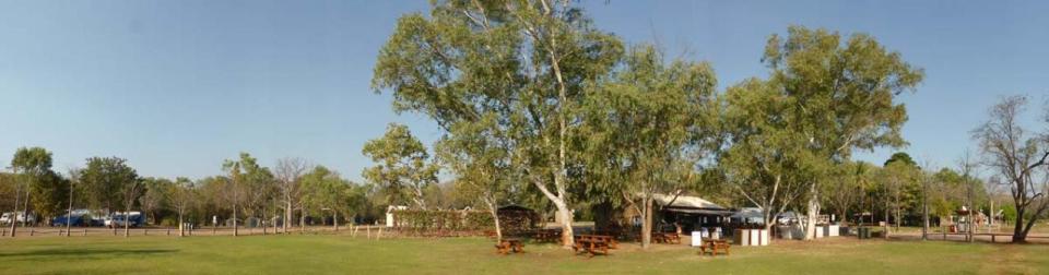 Swinging Arm Bar & Grill