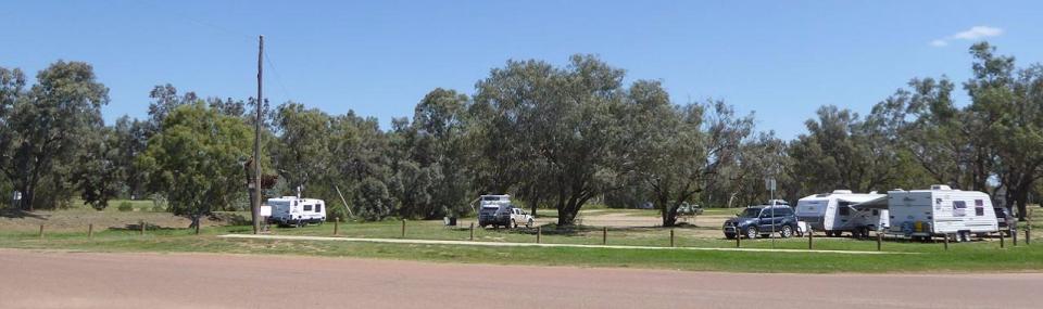 Barcoo River Camp - Blackall