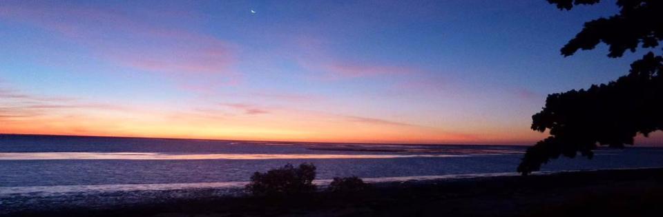 Sunset Tavern - Karumba