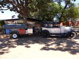 Go to Daly Waters Hi-Way Inn, Daly Waters NT 