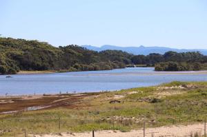 Go to Mud Bishops, Old Bar NSW