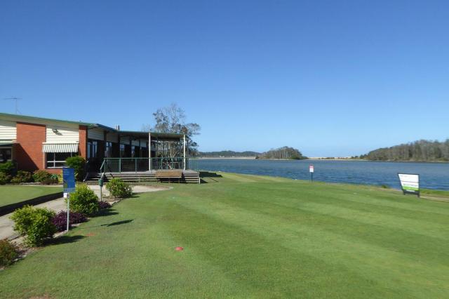 Nambucca Heads Island Golf Course