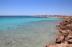 Go to Coral Bay Boat Ramp, Coral Bay WA 