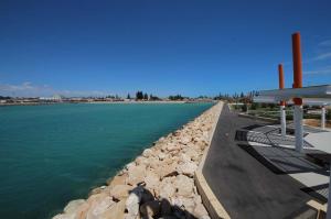 Go to Geraldton Esplanade, Geraldton WA 