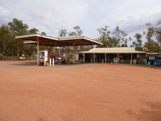Stuarts Well Roadhouse & Caravan Park