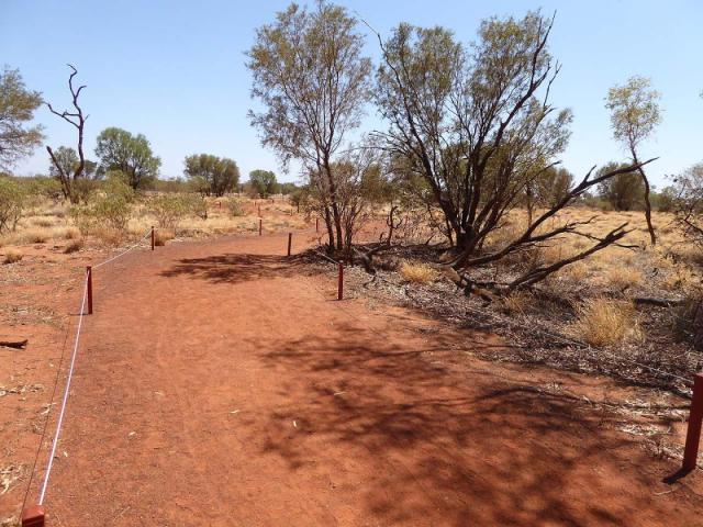 Uluru Base Walk
