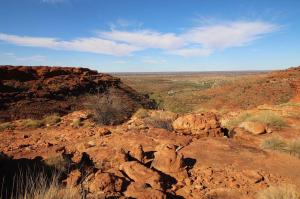 Go to Kings Canyon, NT 