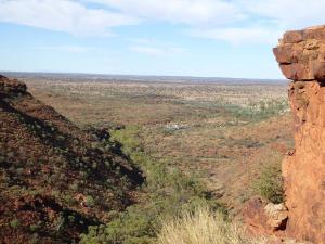 Go to Kings Canyon, NT 