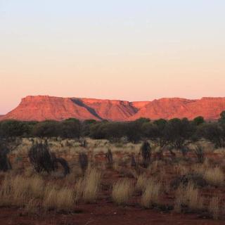 Kings Canyon Resort Sunset Walk
