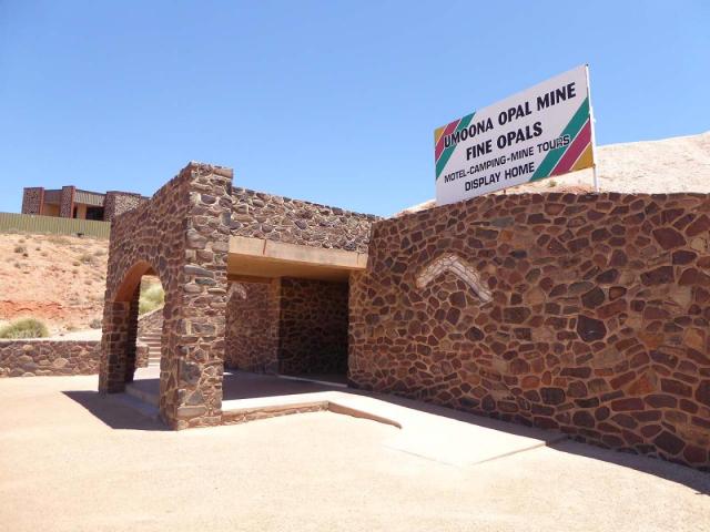 Umoona Opal Mine & Museum